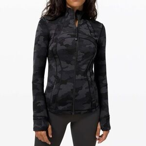 Lululemon Define Jacket camo size 8